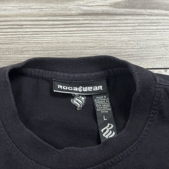 Crazy Vintage Y2K Rocawear Gold Chain Rap Hip Hop T Shirt - Picture 5 of 5